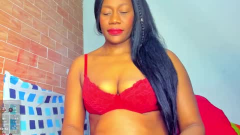 Snapshot of yonnsol_avril chatting on 6, 1, 2025 yonnsol_avril online show from 6, 1, 2025