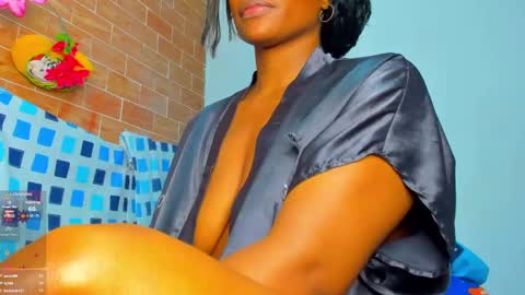 Snapshot of yonnsol_avril chatting on 28, 2, 2025 yonnsol_avril online show from 28, 2, 2025