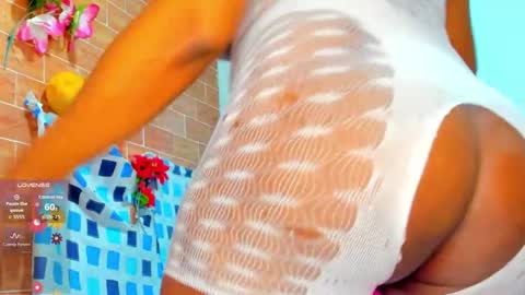 Snapshot of yonnsol_avril chatting on 15, 11, 2025 yonnsol_avril online show from 15, 11, 2025