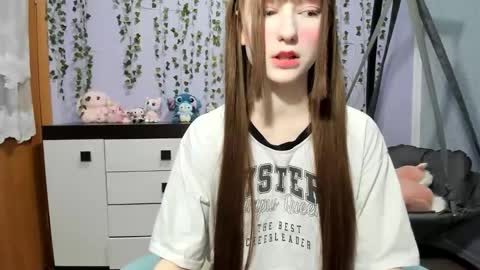 Snapshot of yoonhee_ki chatting on 10, 3, 2026 yoonhee_ki online show from 10, 3, 2026