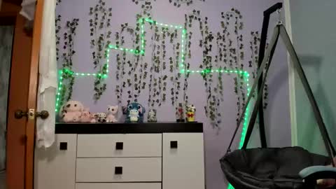 Snapshot of yoonhee_ki chatting on 13, 3, 2026 yoonhee_ki online show from 13, 3, 2026