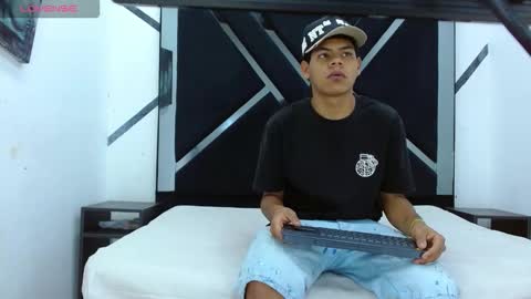 Yordi online show from 5, 11, 2025