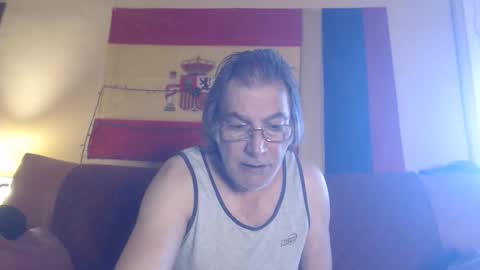 Snapshot of yosep44 chatting on 15, 4, 2026 yosep online show from 15, 4, 2026