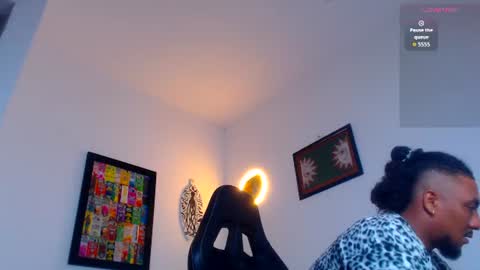 Snapshot of yosoy_enzo2020 chatting on 16, 7, 2026 Enzo online show from 16, 7, 2026