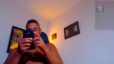 Snapshot of yosoy_enzo2020 chatting on 17, 7, 2026 Enzo online show from 17, 7, 2026
