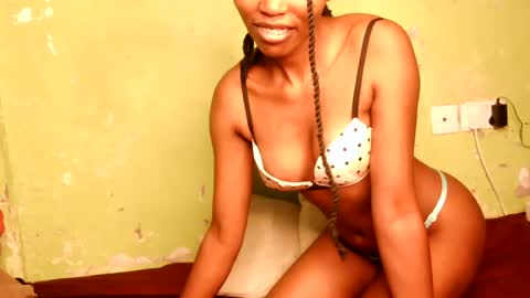 Snapshot of yosweetslut chatting on 13, 7, 2026 Sweetkitty online show from 13, 7, 2026