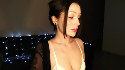 Snapshot of you_deserve chatting on 14, 4, 2026 Sophie online show from 14, 4, 2026
