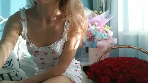 Snapshot of you_desire chatting on 24, 11, 2025 Liliya online show from 24, 11, 2025