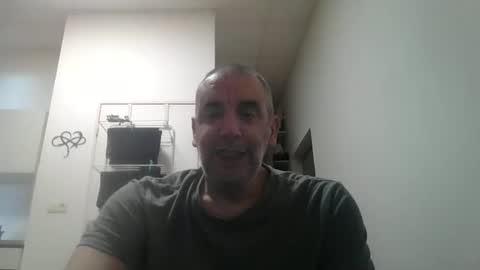Snapshot of youdeservit chatting on 15, 2, 2026 CrayZio online show from 15, 2, 2026