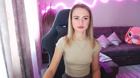 Bella online show from 22, 10, 2025