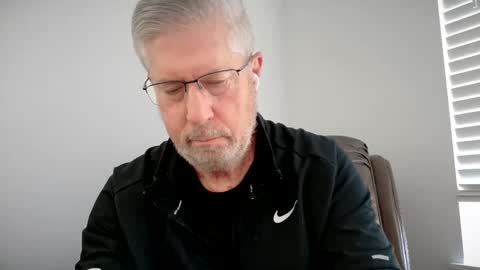 Colorado Guy Straight online show from 6, 3, 2025