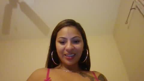 Snapshot of youluvkitty chatting on 8, 3, 2026 youluvkitty online show from 8, 3, 2026