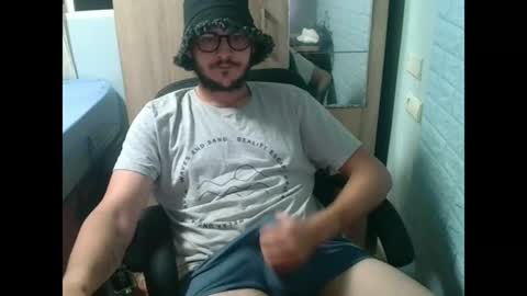 Snapshot of younromki chatting on 22, 6, 2026 A... online show from 22, 6, 2026