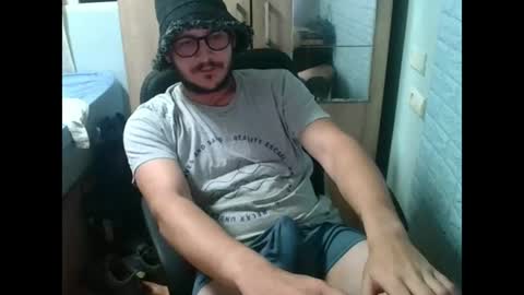Snapshot of younromki chatting on 24, 6, 2026 A... online show from 24, 6, 2026