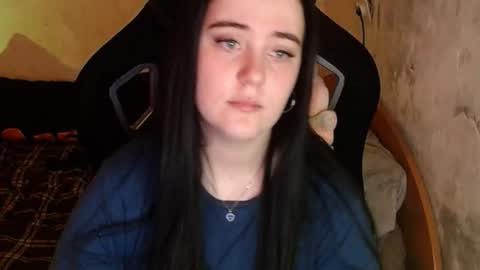 your_8a8y online show from 4, 12, 2025