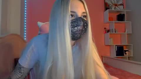 Snapshot of your___barbie chatting on 25, 2, 2025 Barbie online show from 25, 2, 2025