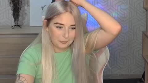 Snapshot of your___barbie chatting on 17, 2, 2026 Barbie online show from 17, 2, 2026