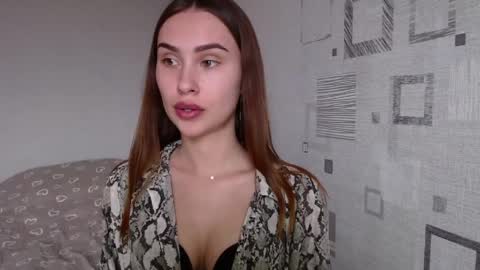 Snapshot of your_ameliaa chatting on 6, 4, 2026 Amelia online show from 6, 4, 2026