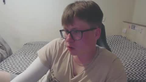 Snapshot of your_boyfriend123 chatting on 30, 4, 2026 Max online show from 30, 4, 2026
