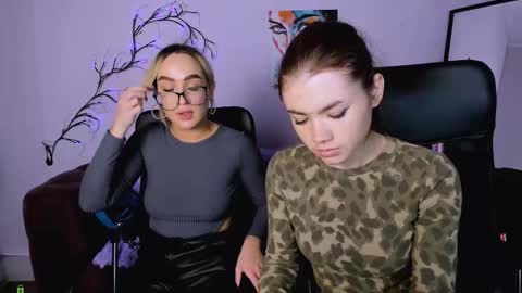 Snapshot of your_bunny12 chatting on 6, 11, 2025 your bunny12 online show from 6, 11, 2025