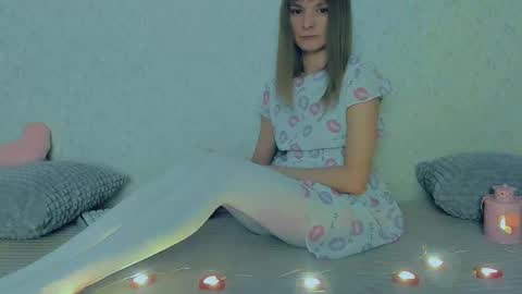 Snapshot of your_caramelka chatting on 16, 2, 2025 Lily online show from 16, 2, 2025