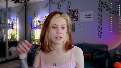 Snapshot of your_corvus chatting on 24, 4, 2026 your_corvus online show from 24, 4, 2026