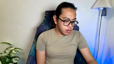 your_dreamgirlxxx69 online show from 23, 5, 2026