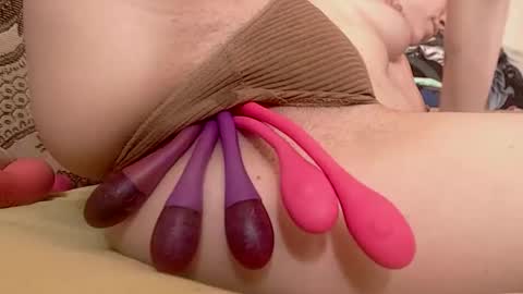 Emily online show from 27, 2, 2026