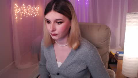 Snapshot of your_freya chatting on 28, 12, 2024 Freya online show from 28, 12, 2024