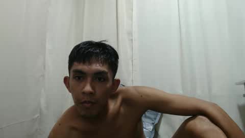Snapshot of your_guy111 chatting on 3, 6, 2026 your_guy111 online show from 3, 6, 2026