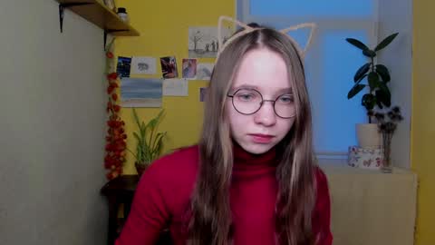 Snapshot of your_leslie chatting on 8, 1, 2025 Leslie online show from 8, 1, 2025