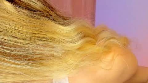 your_little_ online show from 13, 12, 2024