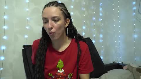 Snapshot of your_little_flexible_girl chatting on 10, 3, 2026 Meri online show from 10, 3, 2026