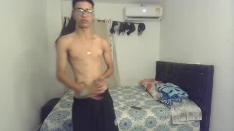 Snapshot of your_master7 chatting on 8, 4, 2026 your_master7 online show from 8, 4, 2026