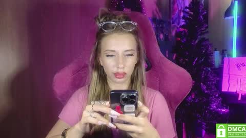 Alice  online show from 5, 12, 2024