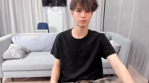 your_shy_guy online show from 19, 1, 2025