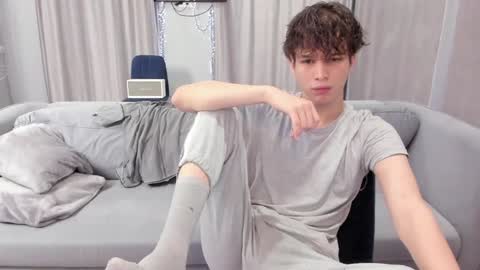 your_shy_guy online show from 24, 1, 2025