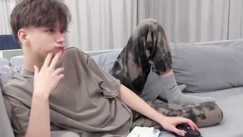 your_shy_guy online show from 8, 2, 2025