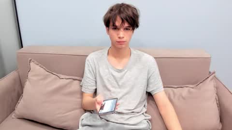 your_shy_guy online show from 22, 11, 2025