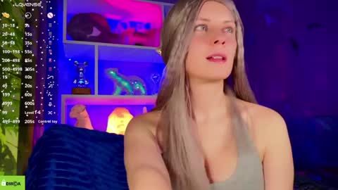 Snapshot of your_spring chatting on 20, 4, 2026 your_spring online show from 20, 4, 2026