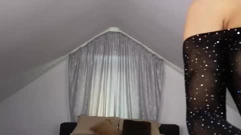 TenderSin online show from 2, 11, 2025