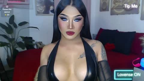 Snapshot of your_truly_goddess143 chatting on 30, 3, 2026 TRICXIEBELLE online show from 30, 3, 2026