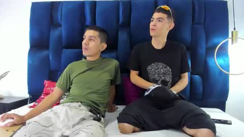 Snapshot of your_wrist chatting on 13, 3, 2026 Angel online show from 13, 3, 2026