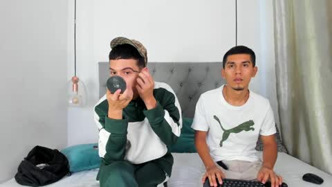 Snapshot of your_wrist chatting on 2, 4, 2026 Angel online show from 2, 4, 2026