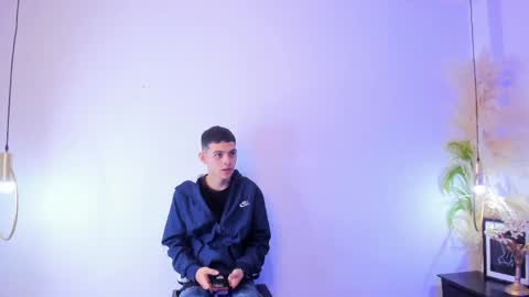 Snapshot of your_wrist chatting on 20, 4, 2026 Angel online show from 20, 4, 2026