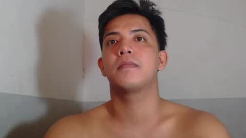 yourasian_bradley online show from 27, 6, 2026