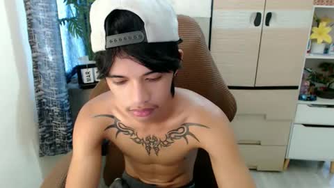 yourasian_eric online show from 27, 3, 2026