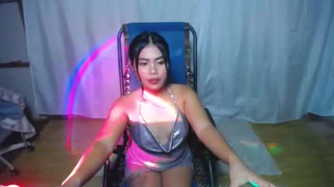 Snapshot of yourasian_sweetgurl69 chatting on 8, 9, 2025 A V A online show from 8, 9, 2025