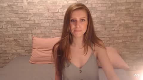 Sasha FOLLOW ME   online show from 25, 9, 2025