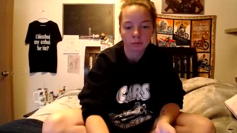 Snapshot of yourbikerbabe69 chatting on 2, 12, 2024 angel online show from 2, 12, 2024
